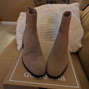 Dolce Vita Women's Beige Ankle Booties